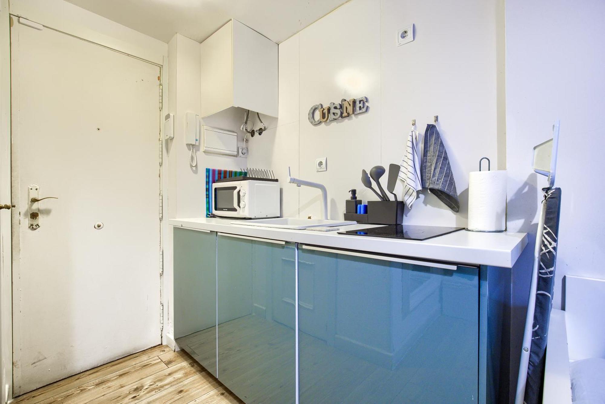 Intimo Estudio En Madrid, Centro, 2Pax, Wifi & Tv Extérieur photo