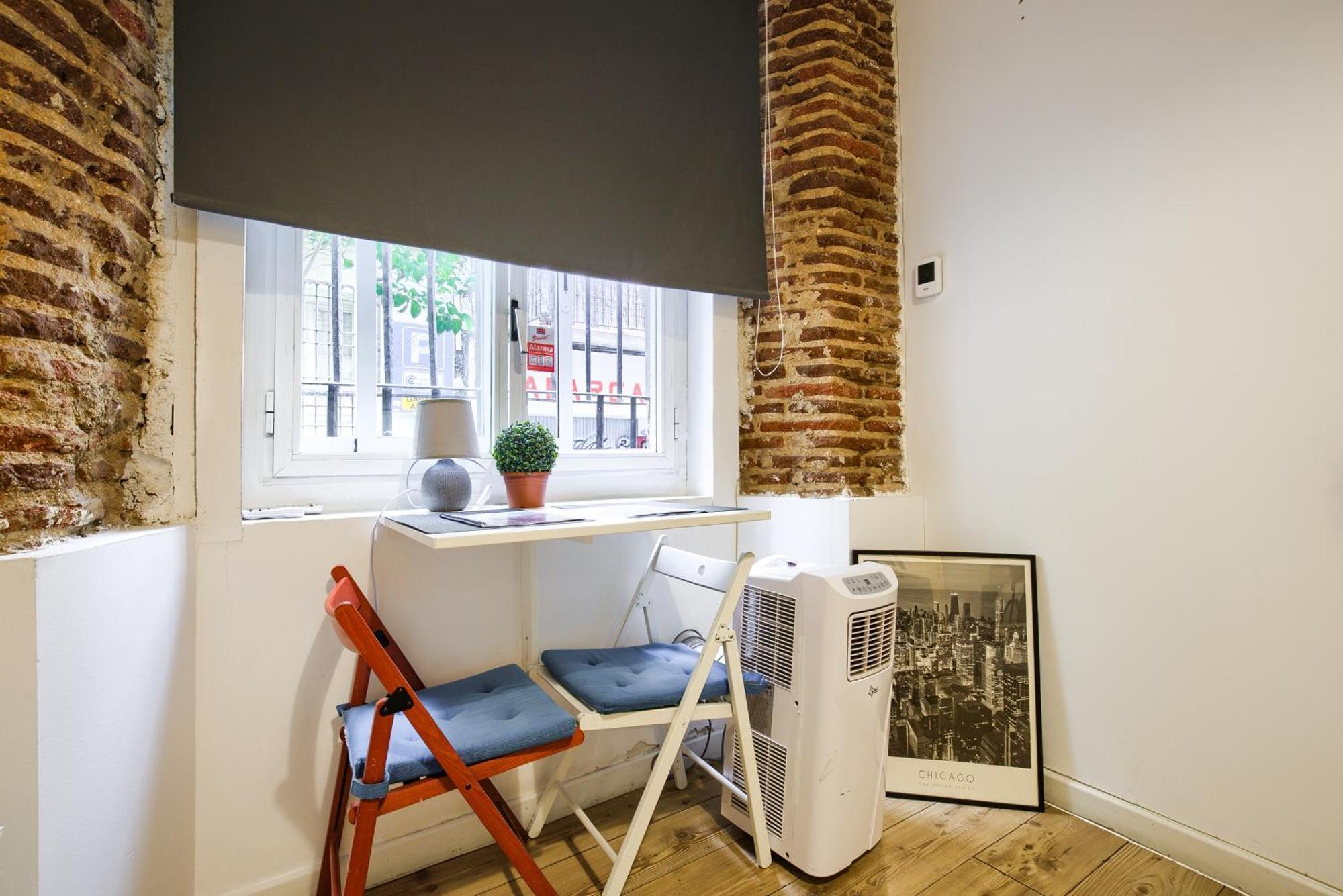 Intimo Estudio En Madrid, Centro, 2Pax, Wifi & Tv Extérieur photo